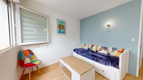 Apartment in Avenue Général de Gaulle, Bron for 20 m² with 1 bedroom
