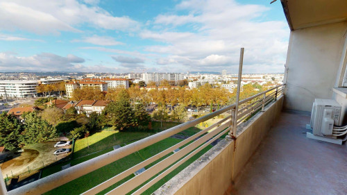 Room in Rue Professeur Joseph Nicolas, Lyon for 80 m² with 4 bedrooms - Gallery - 5