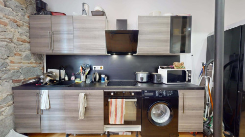 Room in Rue de la Vieille, Lyon for 75 m² with 4 bedrooms