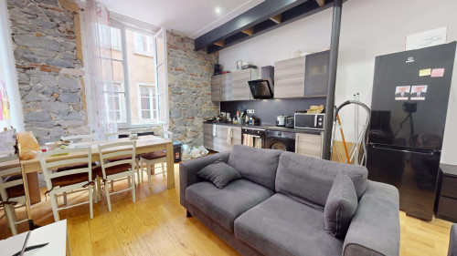 Room in Rue de la Vieille, Lyon for 75 m² with 4 bedrooms - Gallery - 9