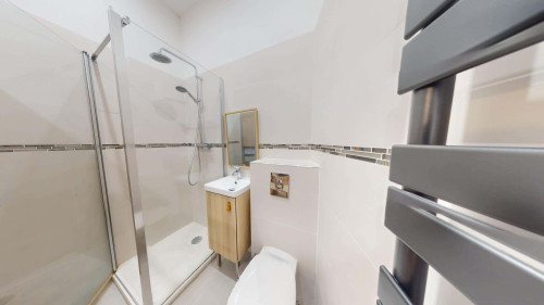 Room in Rue de la Vieille, Lyon for 75 m² with 4 bedrooms - Gallery - 15