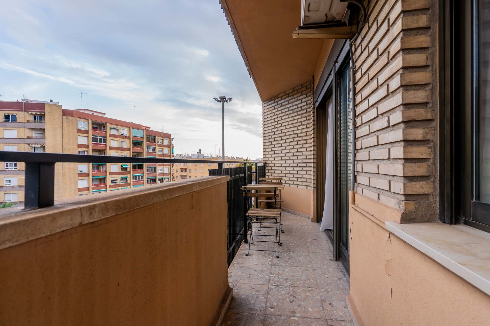 Habitación 3 - 42 Burjassot 93 -Pta 11 - 1