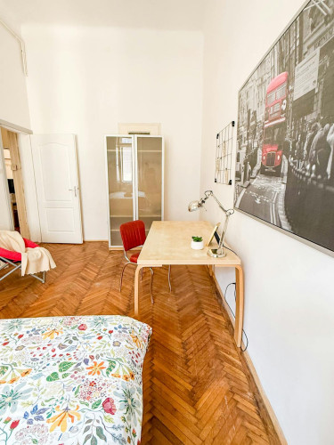 Vörösmarty utca, Budapest