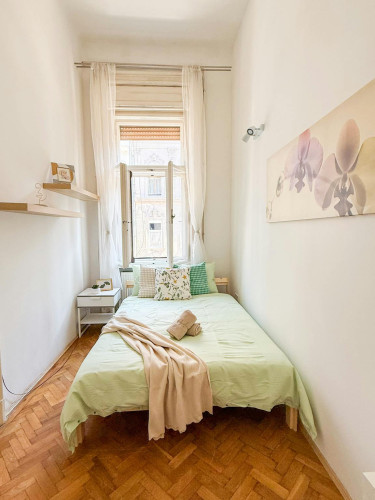 Vörösmarty utca, Budapest