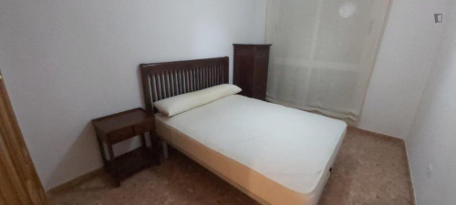 Homely double bedroom in the centre of Castelló de la Plana