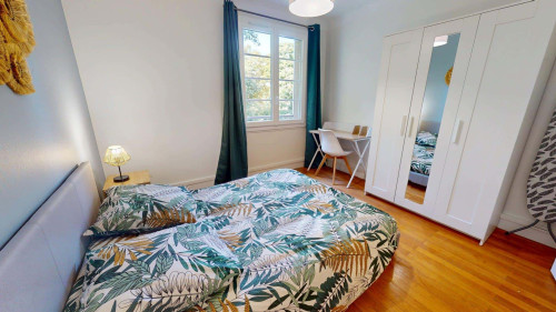 Room in Avenue Barthélémy Buyer, Lyon for 67 m² with 3 bedrooms - Gallery - 15