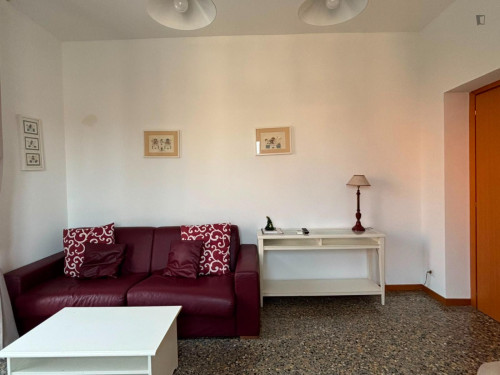 Single Bedroom in a 3-Bedroom Apartment in Rome