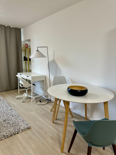 Fully Furnished Room with Balcony near Saarland University – Saarbrücken-Dudweiler - Gallery - 4