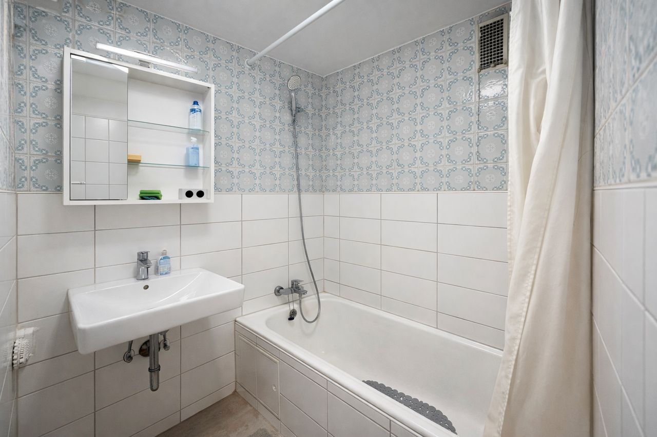 Single Room - 2
