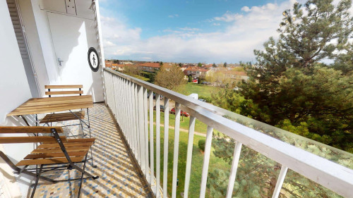 Room in Avenue Pierre Brossolette, Bron for 68 m² with 4 bedrooms - Gallery - 6
