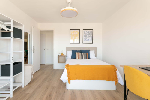 Habitación 1 en C. de Bono Guarner 21, Alicante
