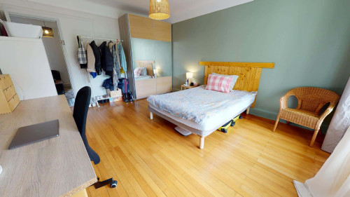 Room in Cours Albert Thomas, Lyon for 75 m² with 3 bedrooms - Gallery - 16