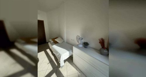 Stanza 3 in appartamento con 4 camere a Sesto San Giovanni - Gallery - 7