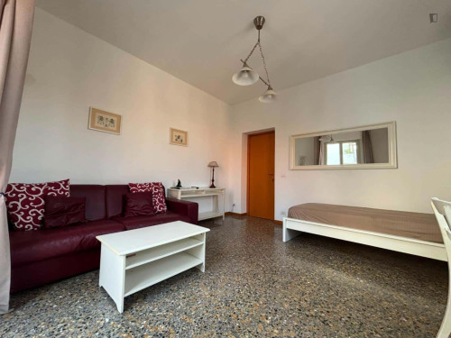 Room in Via Portuense, Roma with 3 bedrooms - Gallery - 5