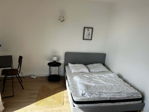 Room in Allée des Monégasques, Massy for 113 m² with 5 bedrooms