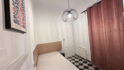 Beautiful  single bedroom close Hospital San Rafael - Gallery - 23