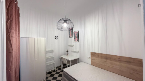 Beautiful  single bedroom close Hospital San Rafael - Gallery - 13