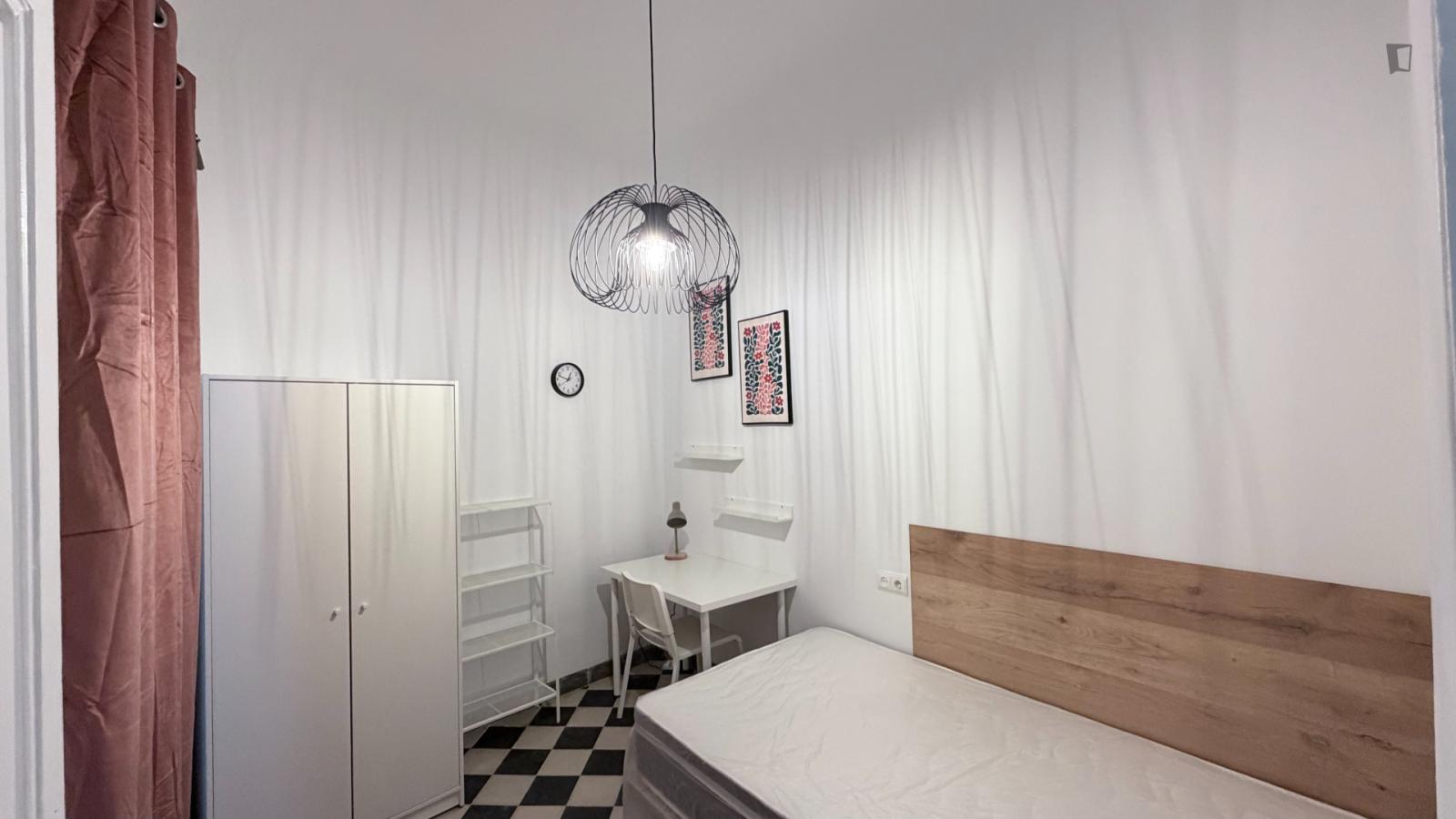 Beautiful  Single Bedroom Close Hospital San Rafael - 1