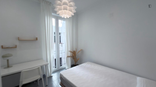 Cosy single bedroom close Hospital San Rafael - Gallery - 12