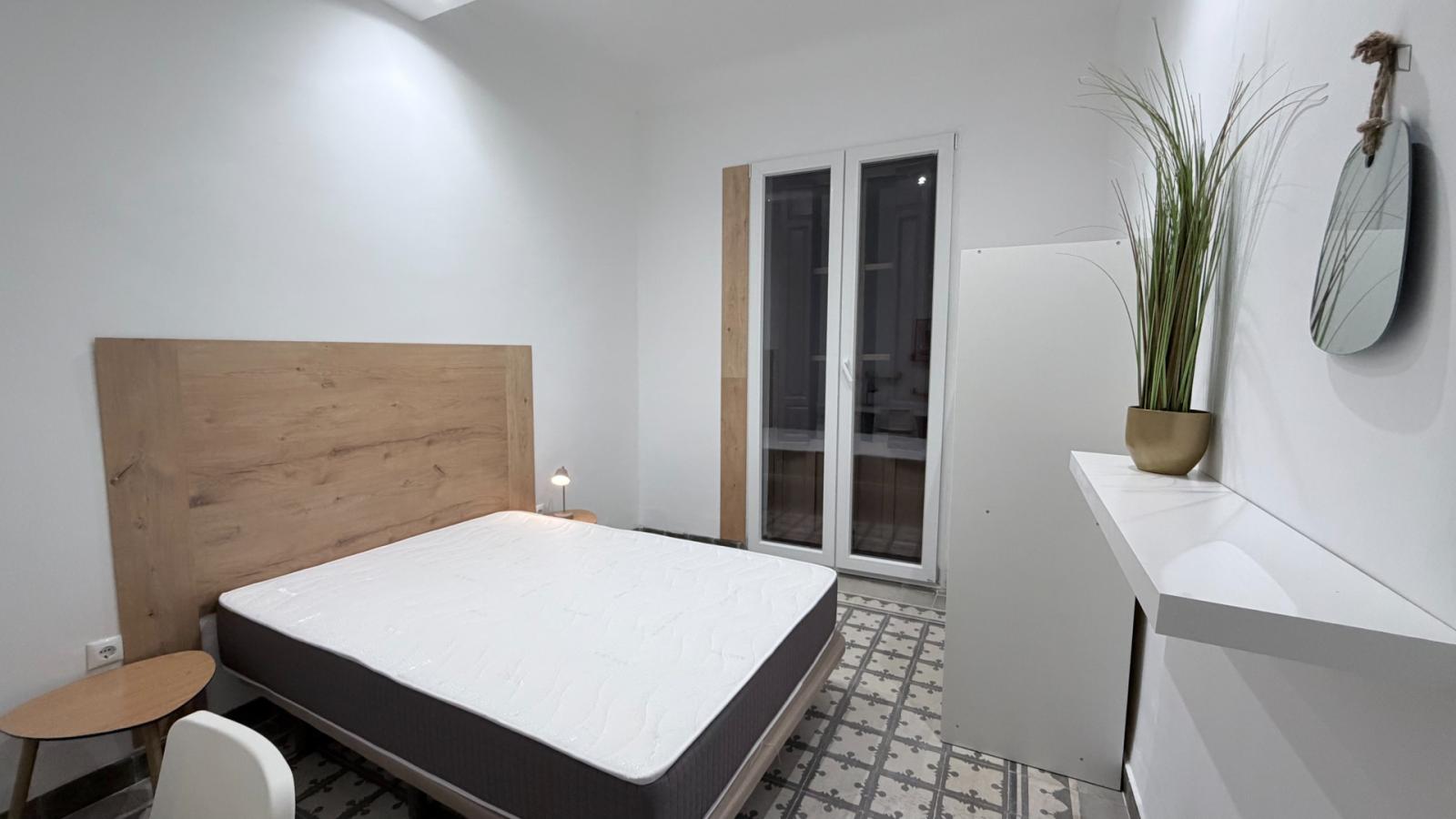 Awesome Double Bedroom Close To Hospital San Rafael - 1