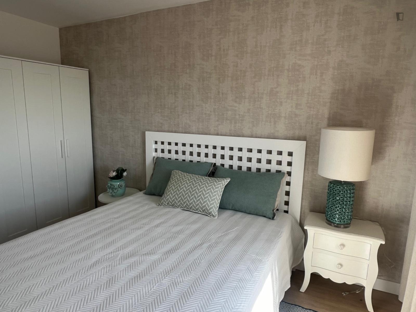 Comfortable 2-Bedroom Flat - 1