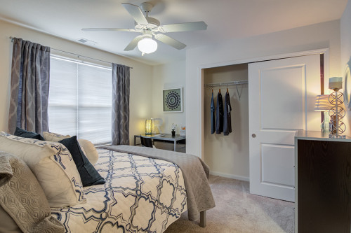 The Flats at Carrs Hill - Gallery - 31
