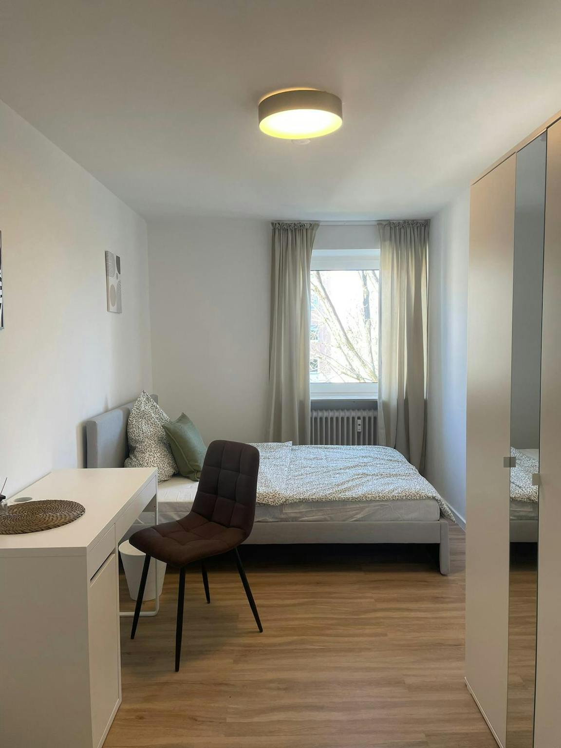 Private Room - 1