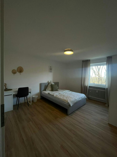 Linus-Funke-Weg, Munich
