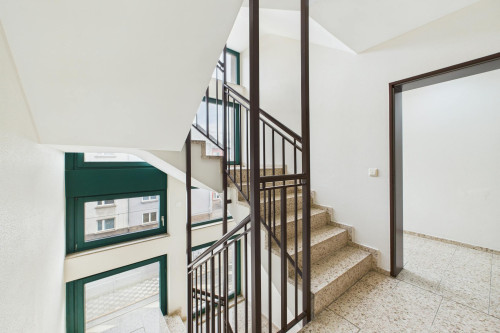 Himmelgeister Straße, Düsseldorf - Gallery - 10