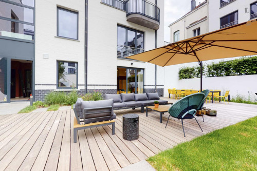 Very neat ensuite single bedroom near Schuman metro - Gallery - 8