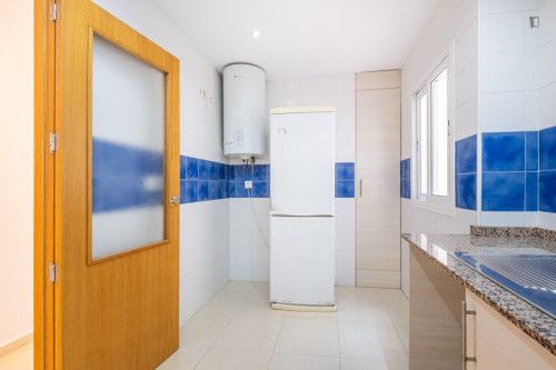 Excellent double ensuite bedroom in Benalua - Gallery - 11