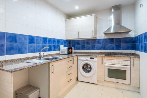 Appealing double bedroom in Benalua - Gallery - 6