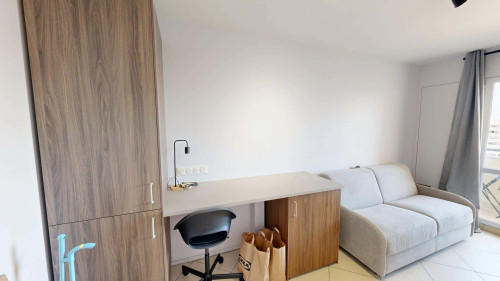 Room in Boulevard du Montaigut, Créteil for 103 m² with 6 bedrooms