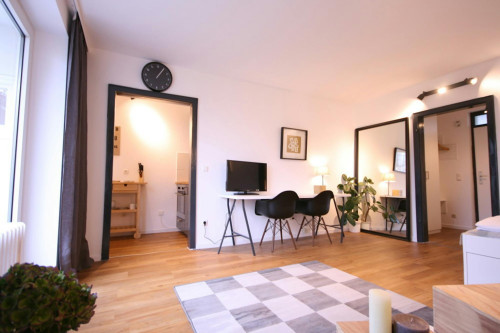 Gladbacher Straße, Düsseldorf - Gallery - 5