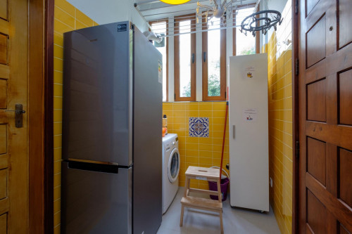 Single Bedroom with Private Bathroom next to Sereia Garden - Gallery - 8
