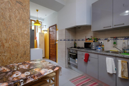 Single Bedroom with Private Bathroom next to Sereia Garden - Gallery - 6