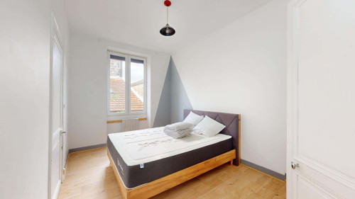 Apartment in Rue de Beauregard, Angoulême for 70 m² with 2 bedrooms - Gallery - 8