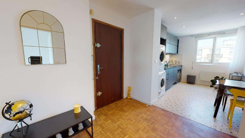 Room in Avenue Général de Gaulle, Caluire-et-Cuire for 68 m² with 3 bedrooms - Gallery - 11