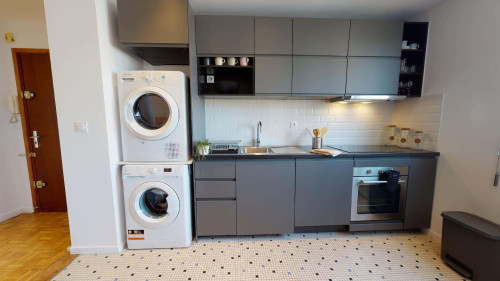 Room in Avenue Général de Gaulle, Caluire-et-Cuire for 68 m² with 3 bedrooms - Gallery - 7
