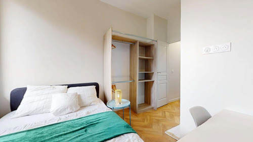 Room in Avenue d'Italie, Toulouse for 44 m² with 2 bedrooms - Gallery - 18