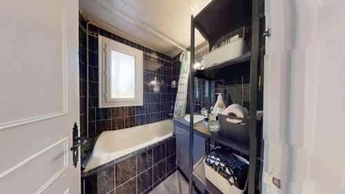 Room in Avenue Jules Guesde, Vénissieux for 116 m² with 5 bedrooms - Gallery - 11