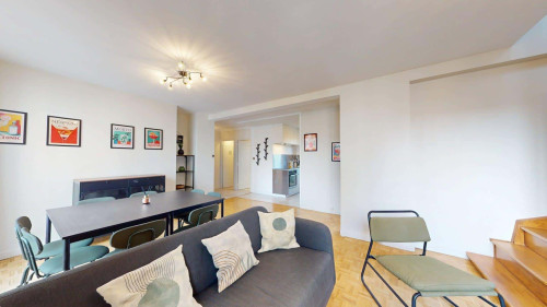 Room in Avenue Jules Guesde, Vénissieux for 116 m² with 5 bedrooms - Gallery - 16