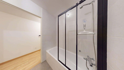 Apartment in Rue Bechevelin, Lyon for 66 m² with 2 bedrooms - Gallery - 7