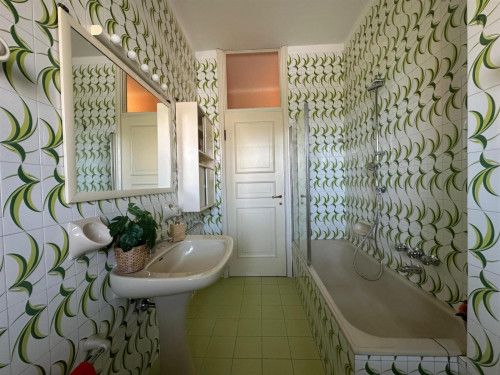 Neat single bedroom near the Mompiano campus of Università Cattolica Sacro Cuore