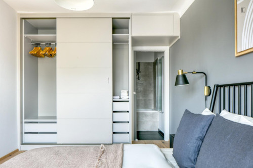Cozy 1-bedroom flat close to the Vienna University of Economics and Business