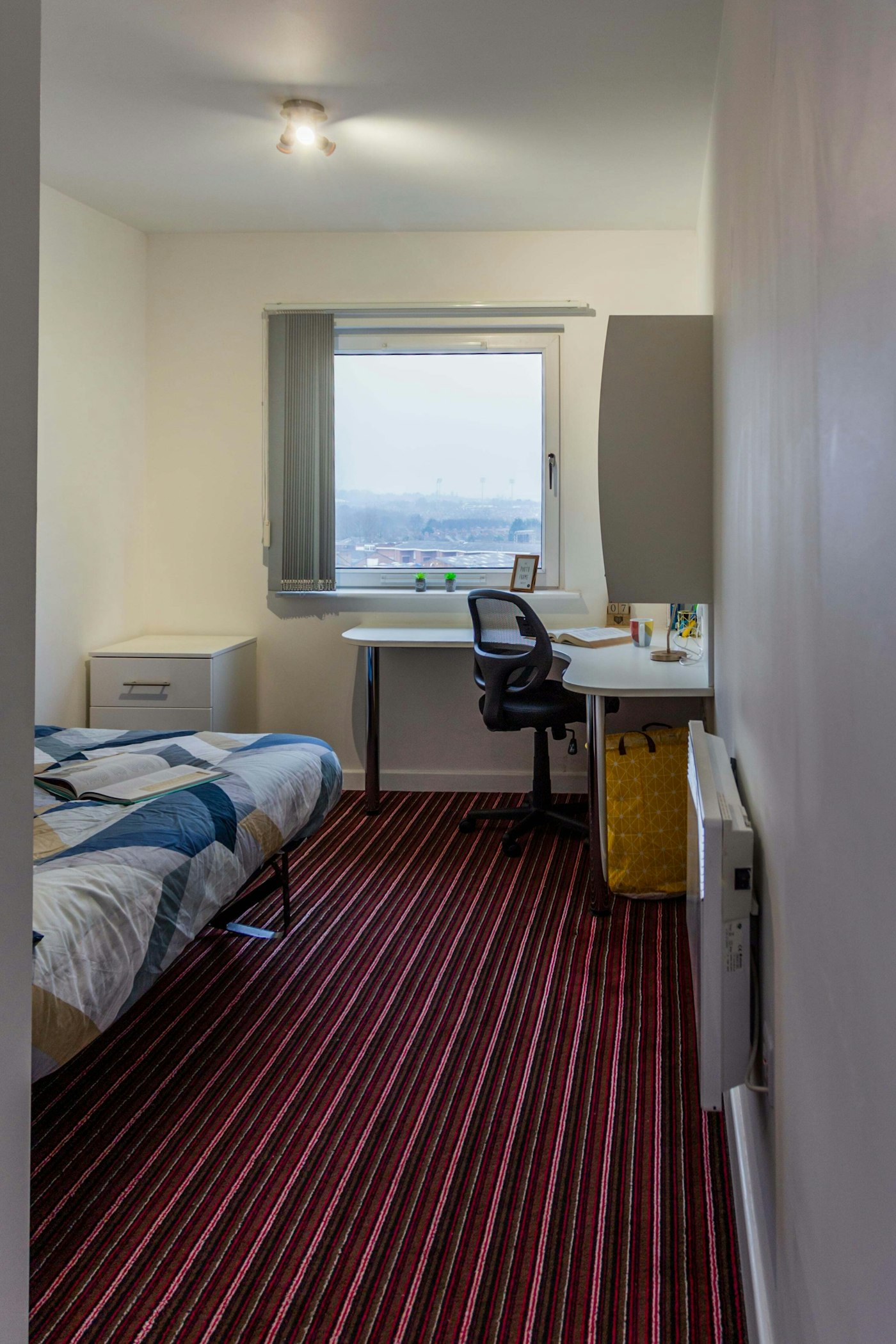 Three Bed Gold - Brookland Road - Gallery - 3