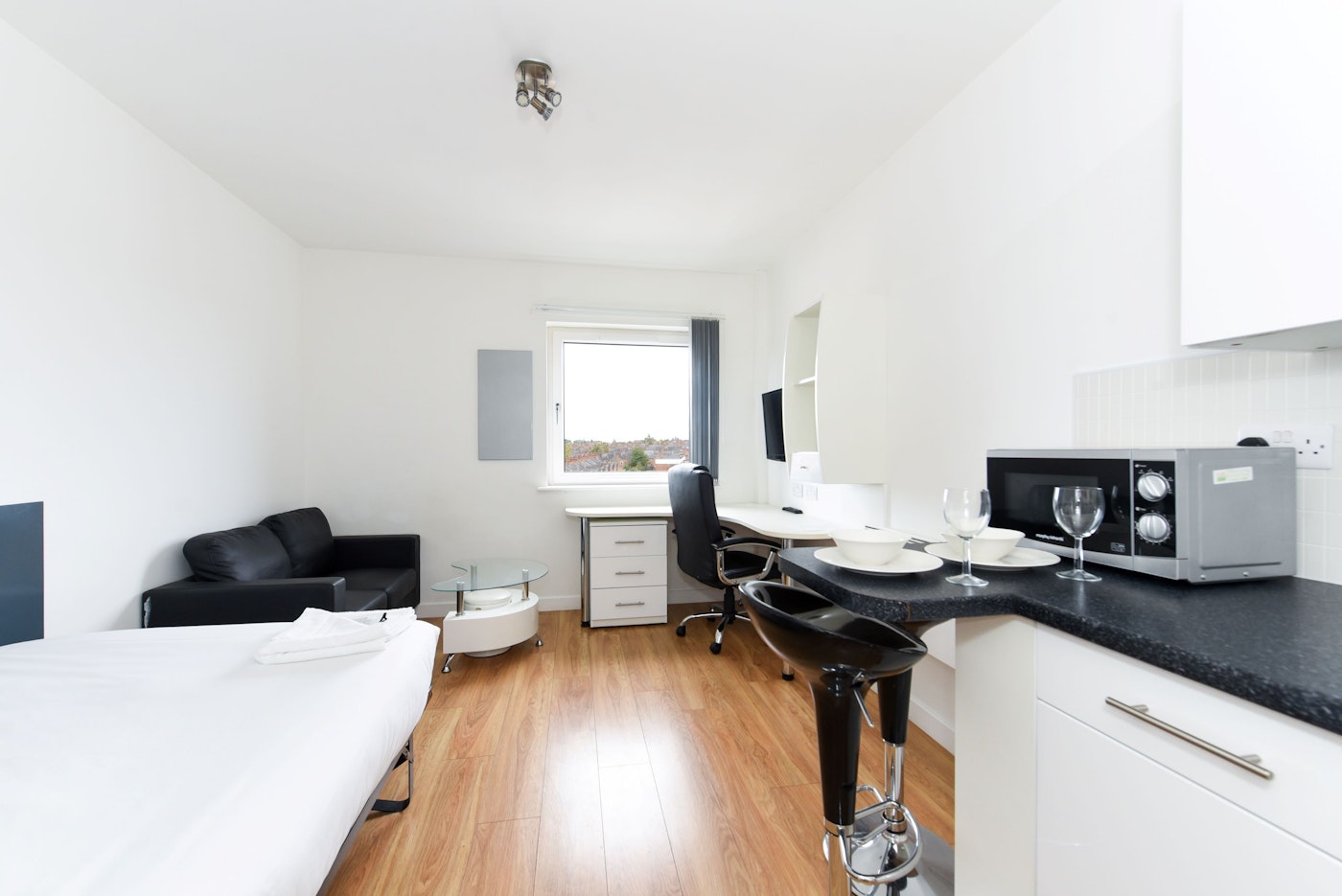 Studio Platinum - Brookland Road - Gallery - 1