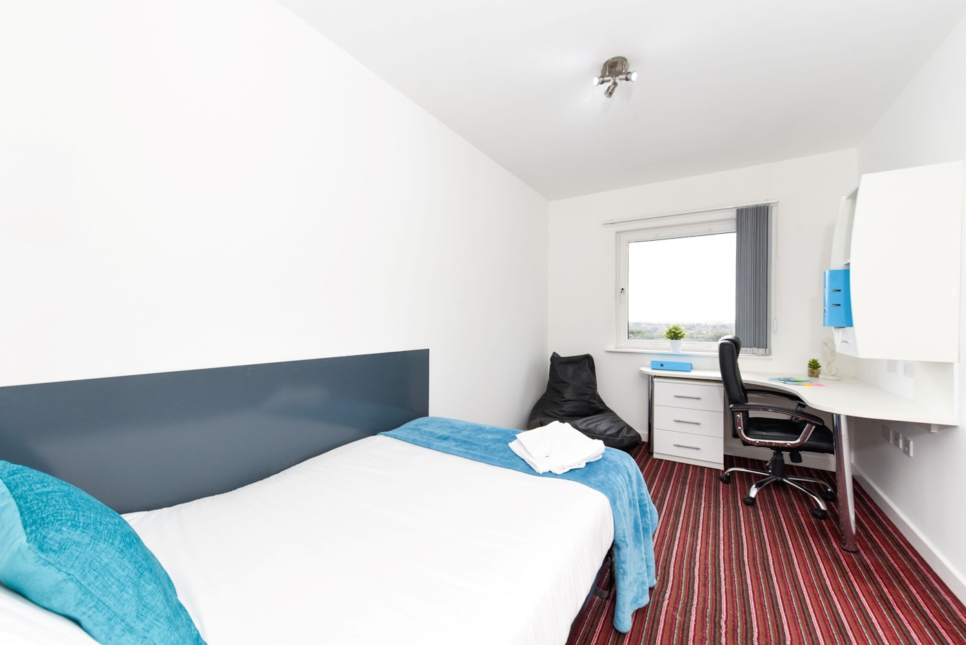 Five Bed Gold Plus - Brookland Road - Gallery - 3