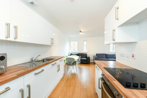 Eastern Boulevard  - Gallery -  3
