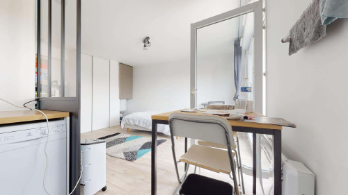 Apartment in Rue des Brumes Lactees, Cergy for 28 m² - Gallery - 6